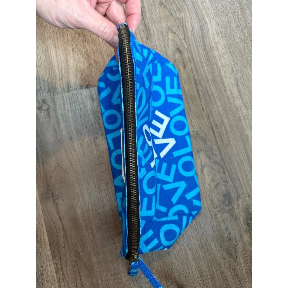 Lovevolve Blue LOVE Typographic Canvas Cosmetic Travel Bag‎ Wristlet Pouch Large